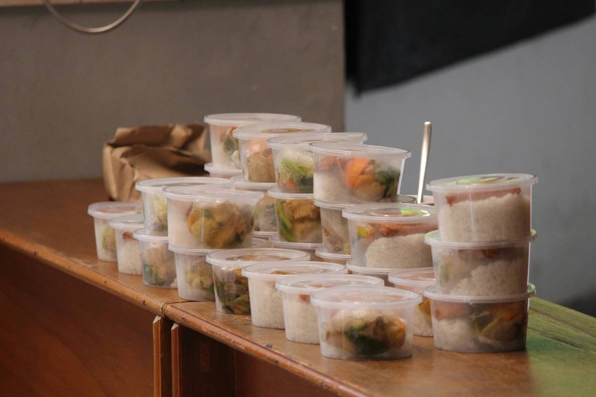 Nutritious Plates arranged with balanced macros for energy stability throughout the day